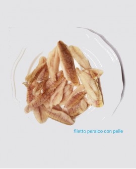 Persico Filetto con pelle congelato IQF, cartone 2,7 Kg con 10-20-40pezzi- perca fluviatilis Estonia, Grecia, Albania - Fish and